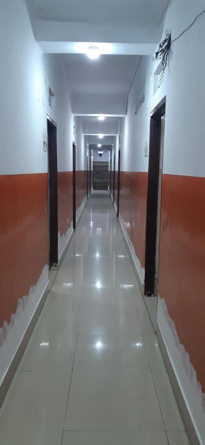 Hotel Yuvraj Patna  Exteriör bild